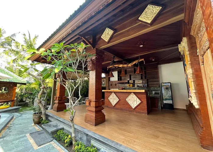 Mikuk Hotel